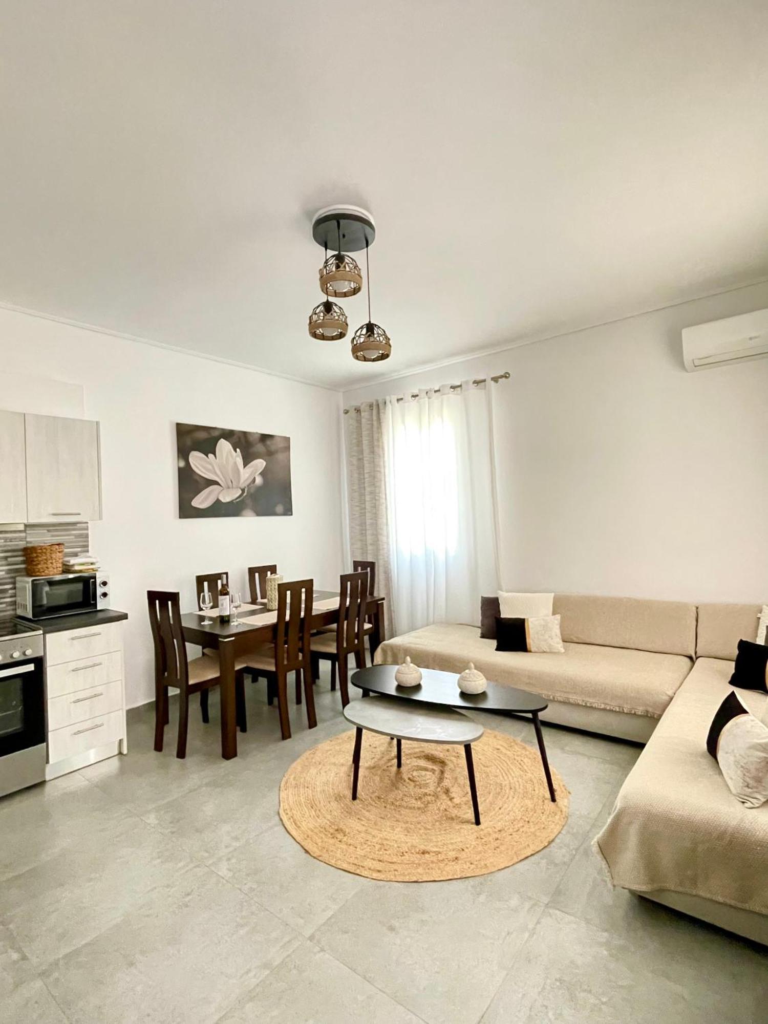Emanouela'S Apartement In The Center Of Adamas Luaran gambar